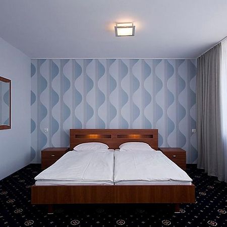 Hotel Naramowice بوزنان المظهر الخارجي الصورة