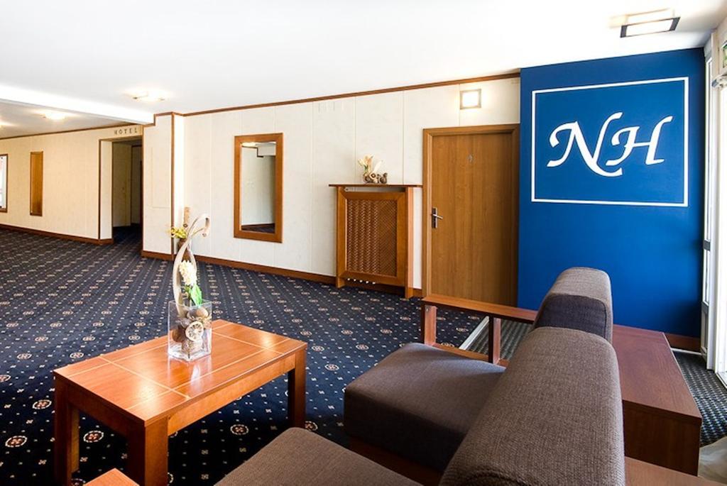 Hotel Naramowice بوزنان المظهر الخارجي الصورة